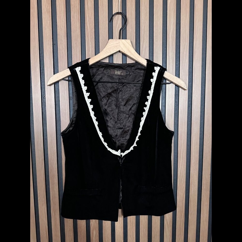 Veeko Vest 34 / US S Womens Black Crushed Velvet Round Lace Trim Hook Eye